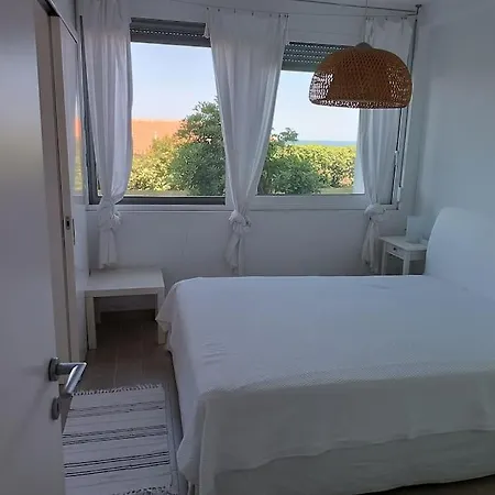 Aegean Dream, Aigeopelagitika, *