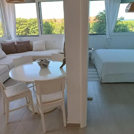 Aegean Dream, Aigeopelagitika, Posidi